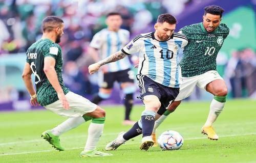 快船从开赛季的连滚带爬到游刃有余，有点幸福！牛逼啊，16-0老登聊发少年狂！