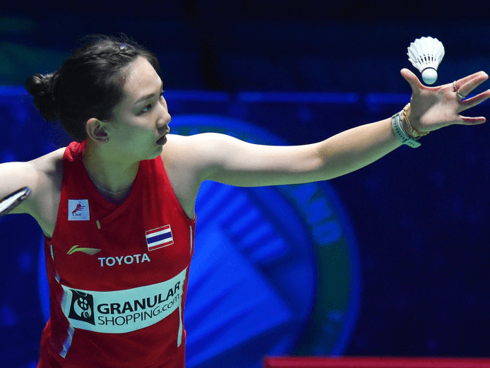 用低位单打 用低位单打