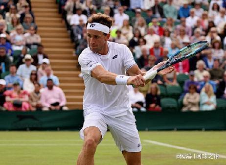 他怒斥斯通 他怒斥斯通