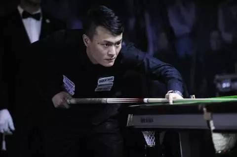 他在内线吸 他在内线吸