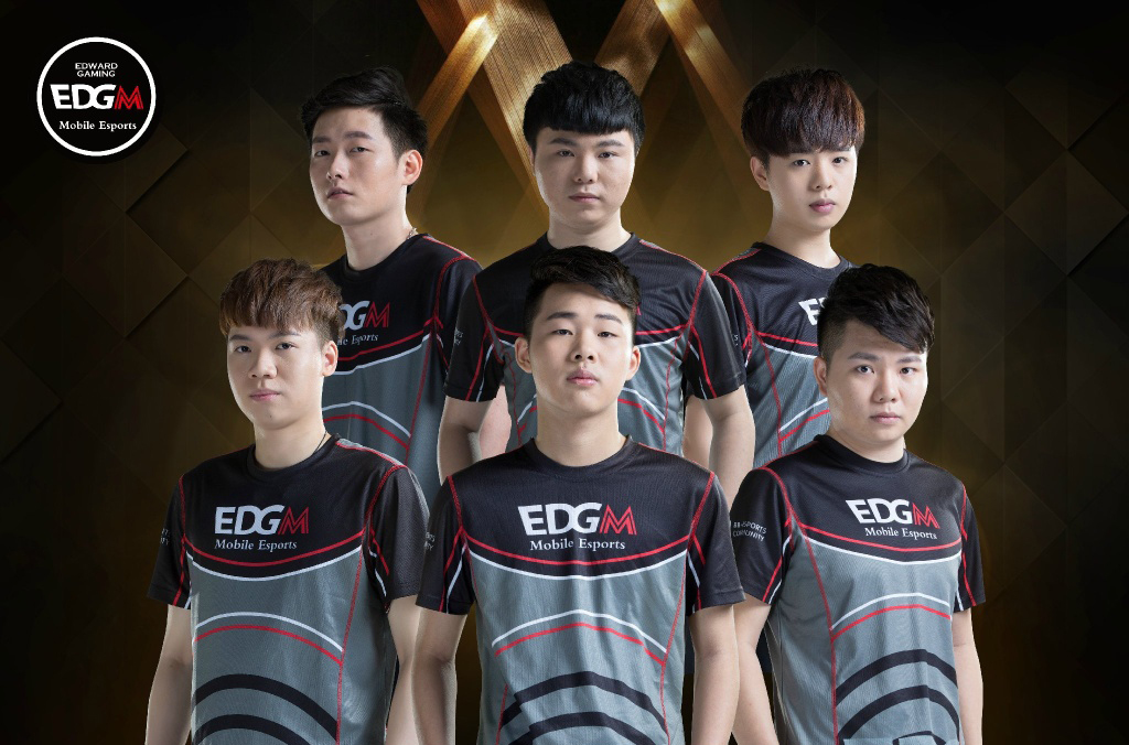 从他的俱乐 从他的俱乐