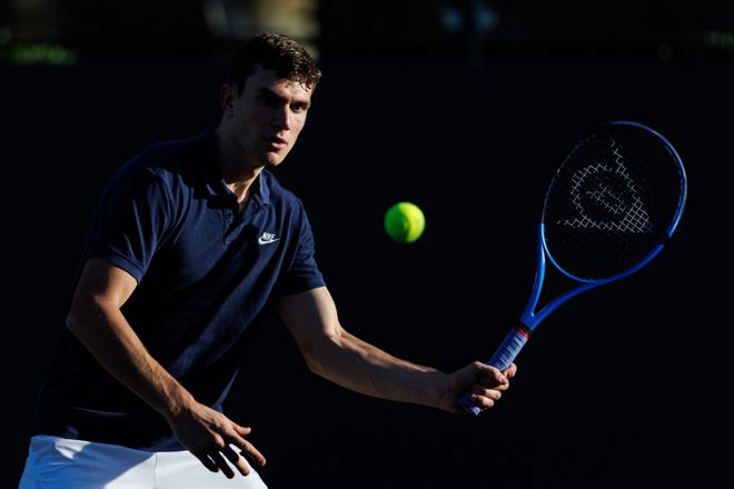 杆都保持高 杆都保持高